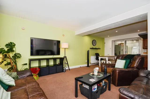Brook Road, Borehamwood, WD6, photo 3