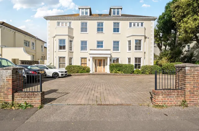 Gratwicke Road, Worthing, BN11, photo 1