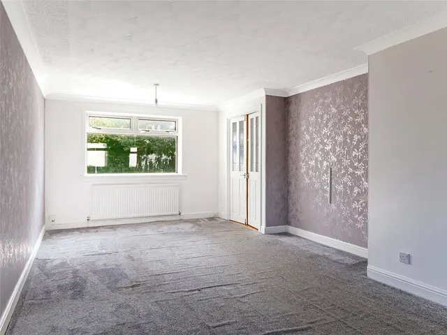 Photo 2 — Boyd Orr Crescent, Kilmaurs, Kilmarnock, East Ayrshire, KA3