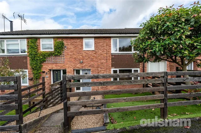Sandygate Close Webheath, Redditch, Worcestershire, B97 5RY, photo 1