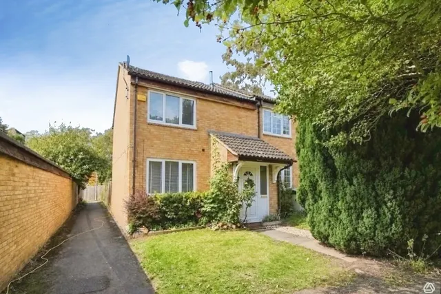 Juniper, Bracknell, RG12, photo 1