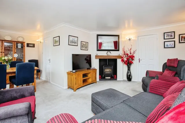 Mill Lane, Old Tupton, S42, photo 2