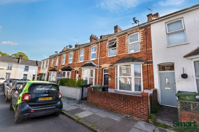 Fortescue Road, Exeter, photo 1