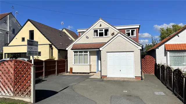 Alcester Road, Stratford-upon-Avon, Warwickshire, CV37, photo 1