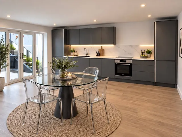 Fore Street, Saltash, PL12, photo 1