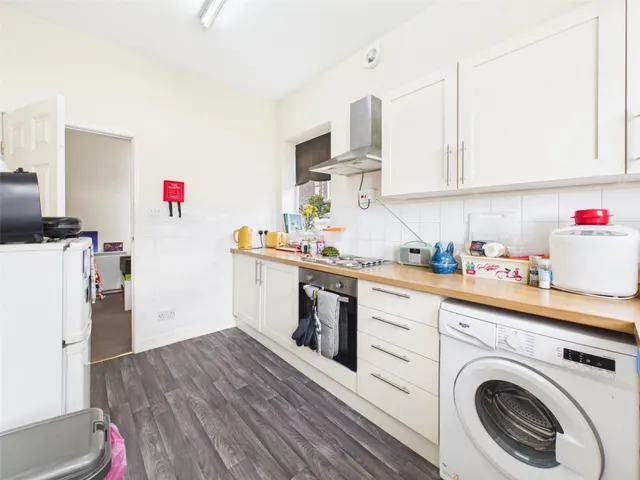 Highbury Road, Weston-Super-Mare, BS23, photo 3