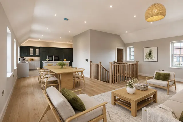 A Beautifully Designed, Luxurious, photo 3