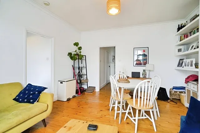 Romola Road, London, SE24, photo 2