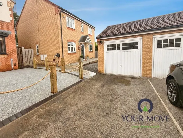 Redhill Court, Barnsley, S75, photo 1
