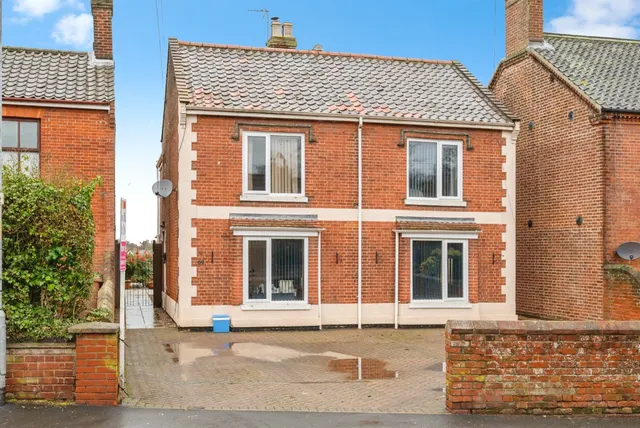 Mundesley Road, North Walsham, NR28, photo 1