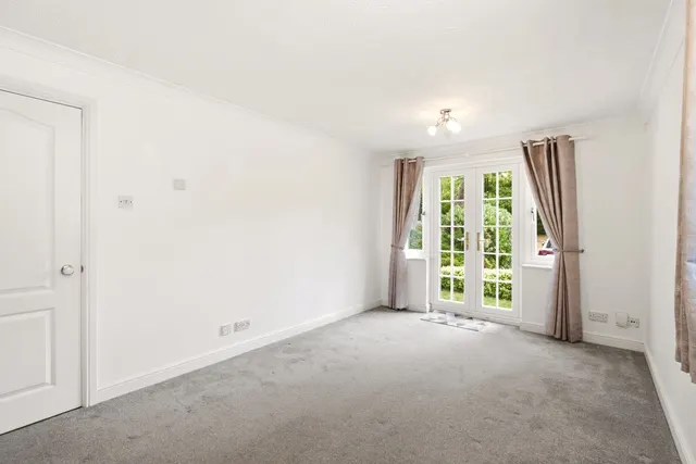 Milton Road, Harpenden, AL5, photo 2