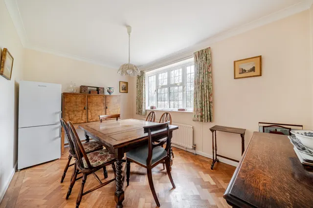 Photo 3 — Drury Lane, Bentworth, GU34