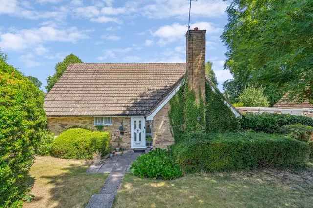 Photo 2 — Penwood Lane, Marlow SL7 2AP