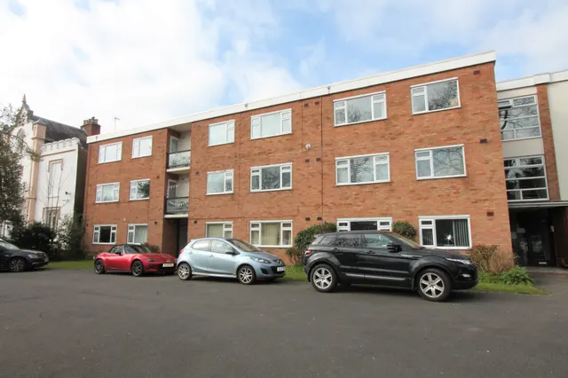 Talbot Court, Upper Holly Walk, Leamington Spa, CV32, photo 1