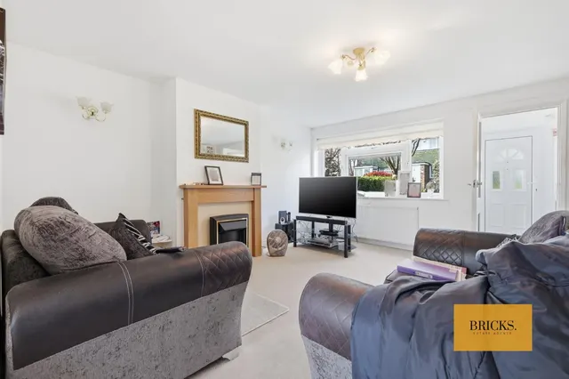 Photo 3 — North Dene, Chigwell, IG7 5JS