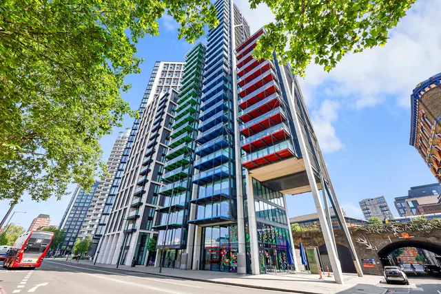 Albert Embankment, London, SE1, photo 1