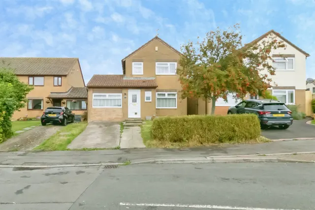 Fern Drive, Barry, CF62, photo 1