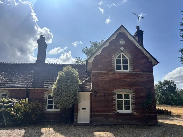 Somerley, Ringwood, BH24 3PL, photo 1
