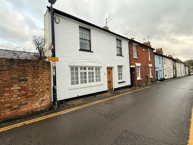 Mill Lane, Welwyn, photo 1