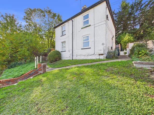 Loudwater, High Wycombe, photo 1