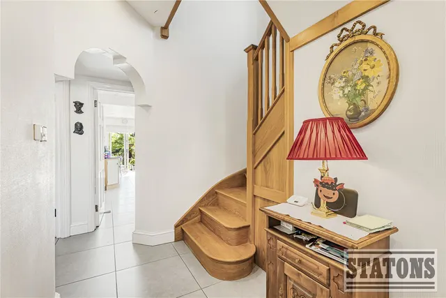Photo 2 — Park Road, High Barnet, Barnet, EN5 5SQ