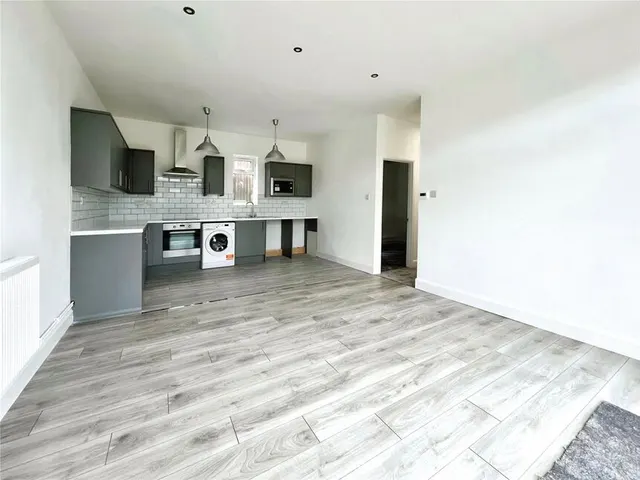 Photo 3 — Hogspringville, Hockenden Lane, Kent, BR8