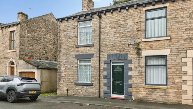 Co operative Street, Saddleworth, OL4, photo 1