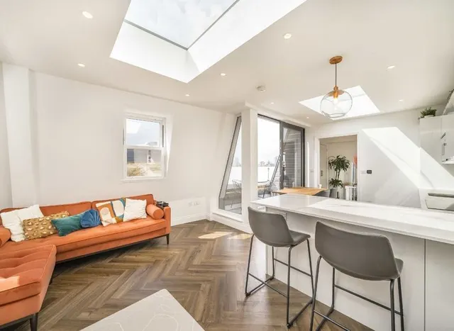 Lavender Hill, Clapham Junction, SW11, photo 1