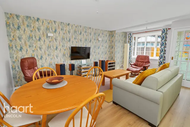 Cadwell Close, Lincoln, LN6, photo 2