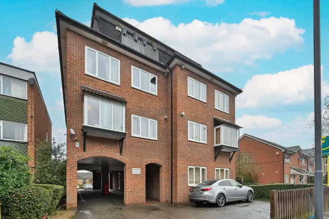 Harrow, HA1, photo 2