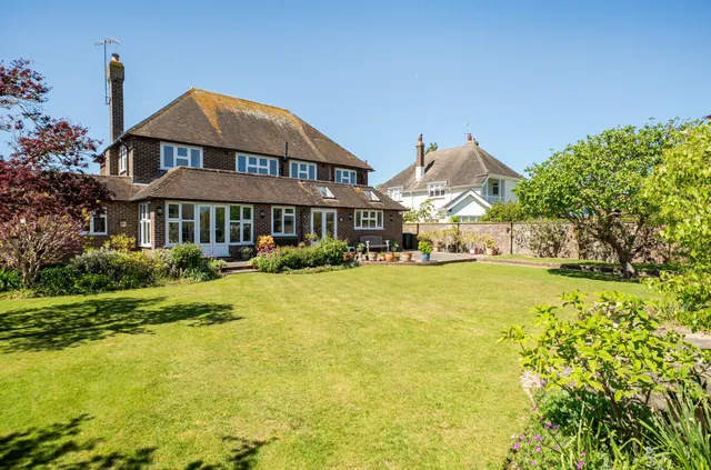 The Bramblings, Rustington, BN16, photo 2
