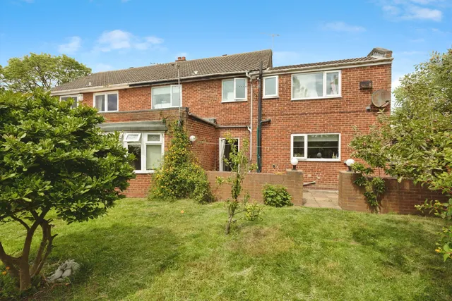 Cleehill Drive, North Shields, NE29, photo 2