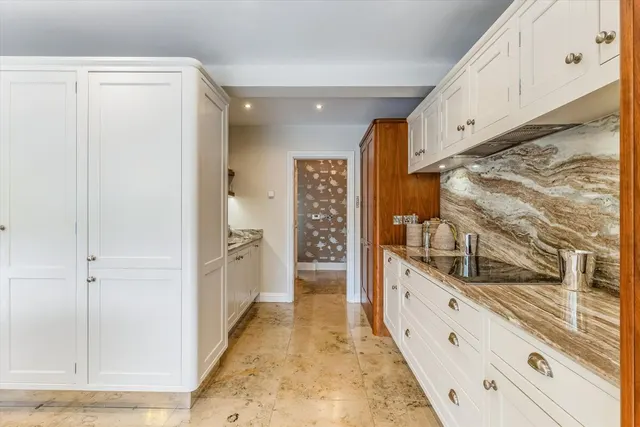 Warwick Crescent, Harrogate, HG2, photo 3