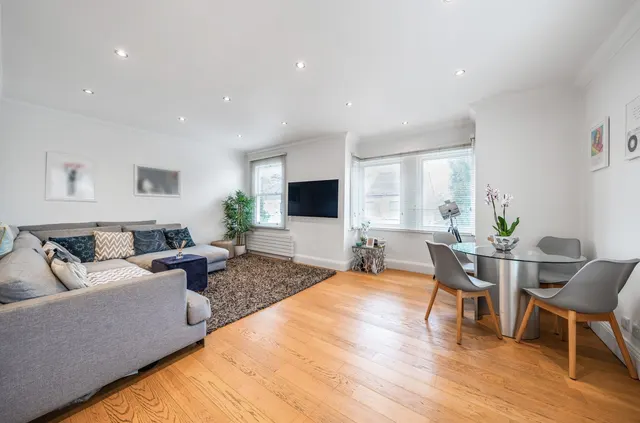 Achilles Road, West Hampstead, NW6, photo 1