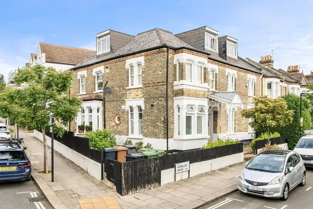 Achilles Road, West Hampstead, NW6, photo 2