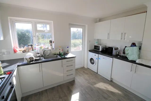 Photo 3 — Swan Close, Colchester, CO4 3BL