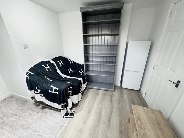 Holbrook Road, Long Lawford, CV23, photo 3