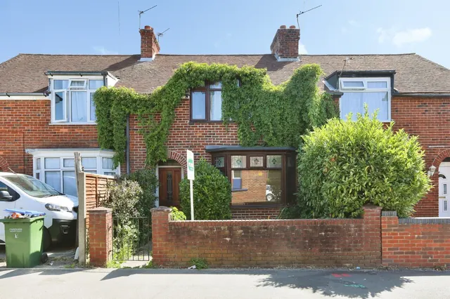 Crescent Road, Fareham, photo 1