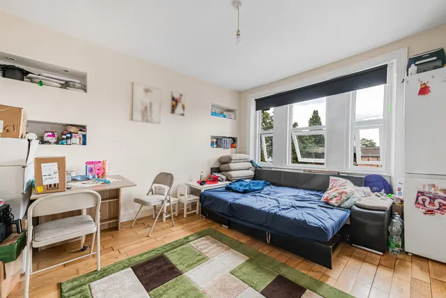 Selhurst Road, London, SE25, photo 2