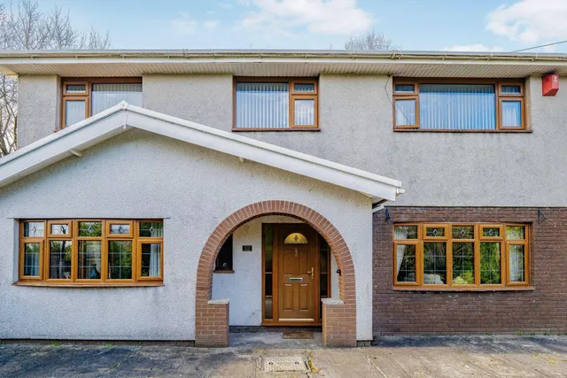 Heol Nant Gelli, Swansea, SA5, photo 2