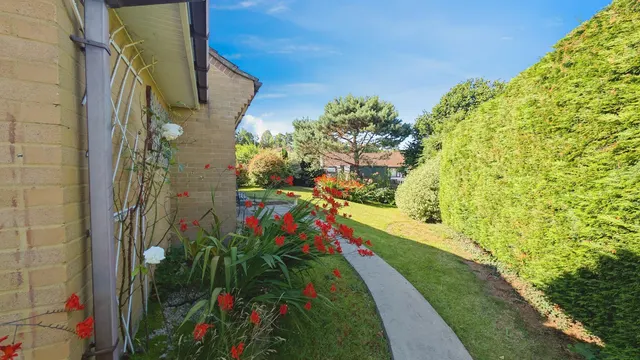 Photo 2 — Knightswell Close, Cardiff, CF5 4NA