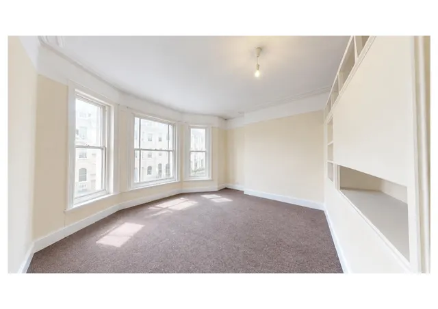 Cambridge Road, BN3, photo 1
