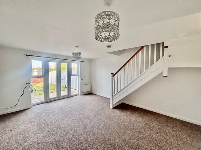 Photo 3 — Garratt Road, Yarm