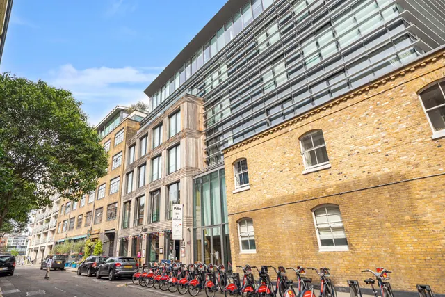 Photo 2 — New Globe Walk, London, SE1