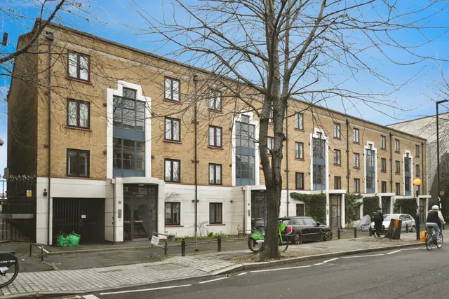 Wharfdale Road, London, N1, photo 1