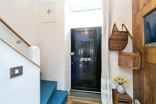 Bank Place, Porthmadog, LL49, photo 2