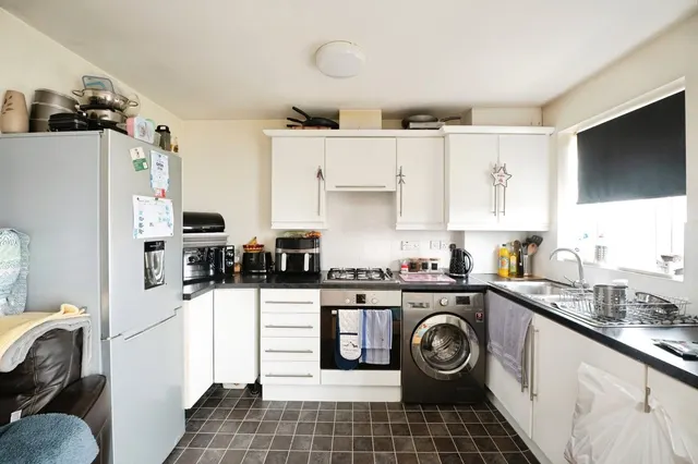 Brocket Way, CHIGWELL, Essex, IG7, photo 1