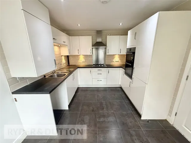 Varley Street, Miles Platting, M40, photo 3