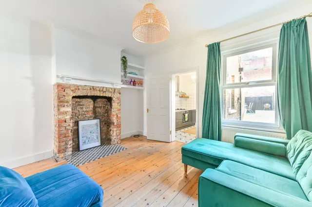 30A Turton Road, Wembley, photo 1