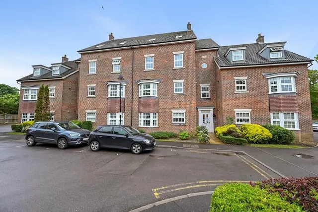 De Soissons Close, Welwyn Garden City, AL8, photo 1